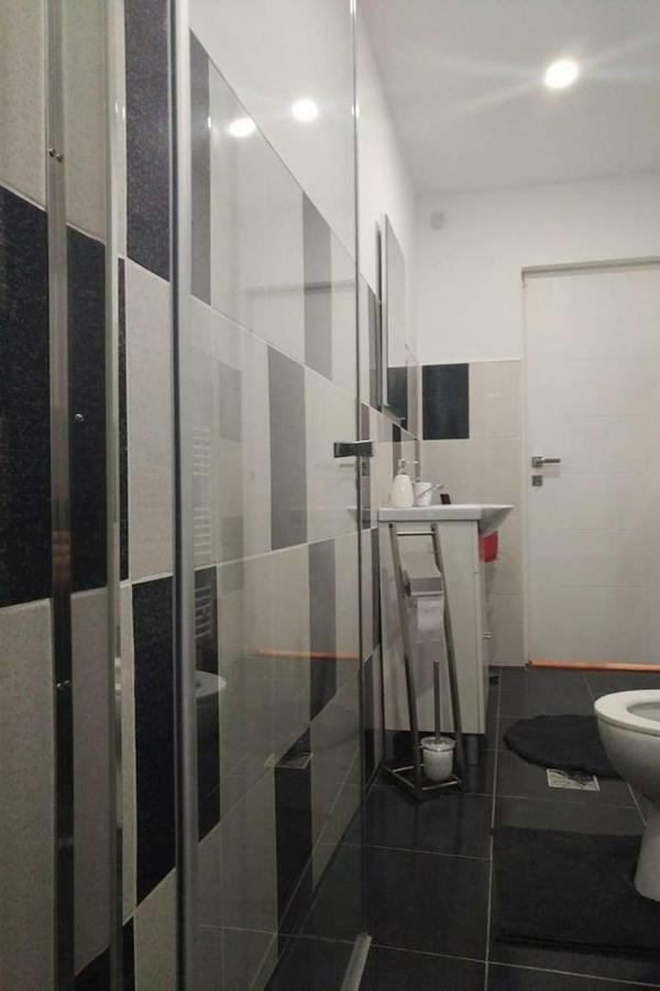 Luxury Accommodation Republicii 布拉索夫 外观 照片