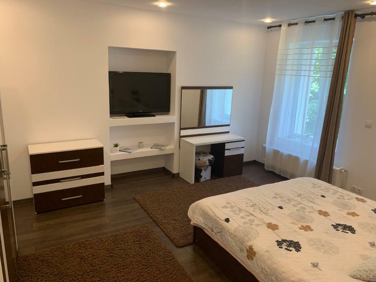 Luxury Accommodation Republicii 布拉索夫 外观 照片